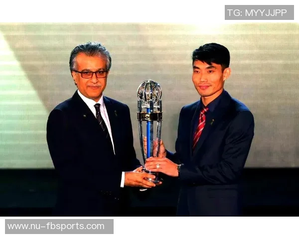 从默默无闻到闪耀球场 被发掘的足球新星都有哪些人