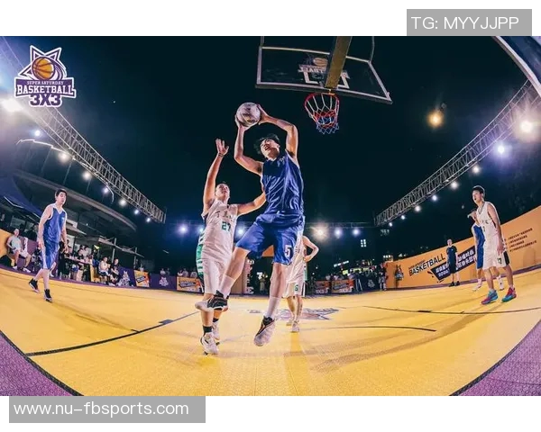 篮球与足球巨星跨界竞技激战 新的体育时代正在开启