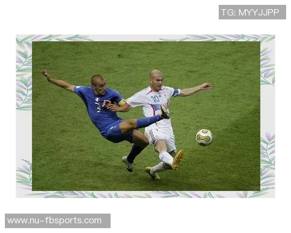 从绿茵场到教练席 足球巨星转型执教之路与挑战